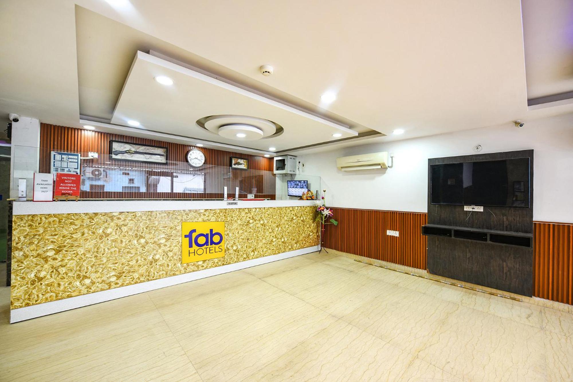 Fabhotel Belwood Near Igi Airport Nova Deli Exterior foto