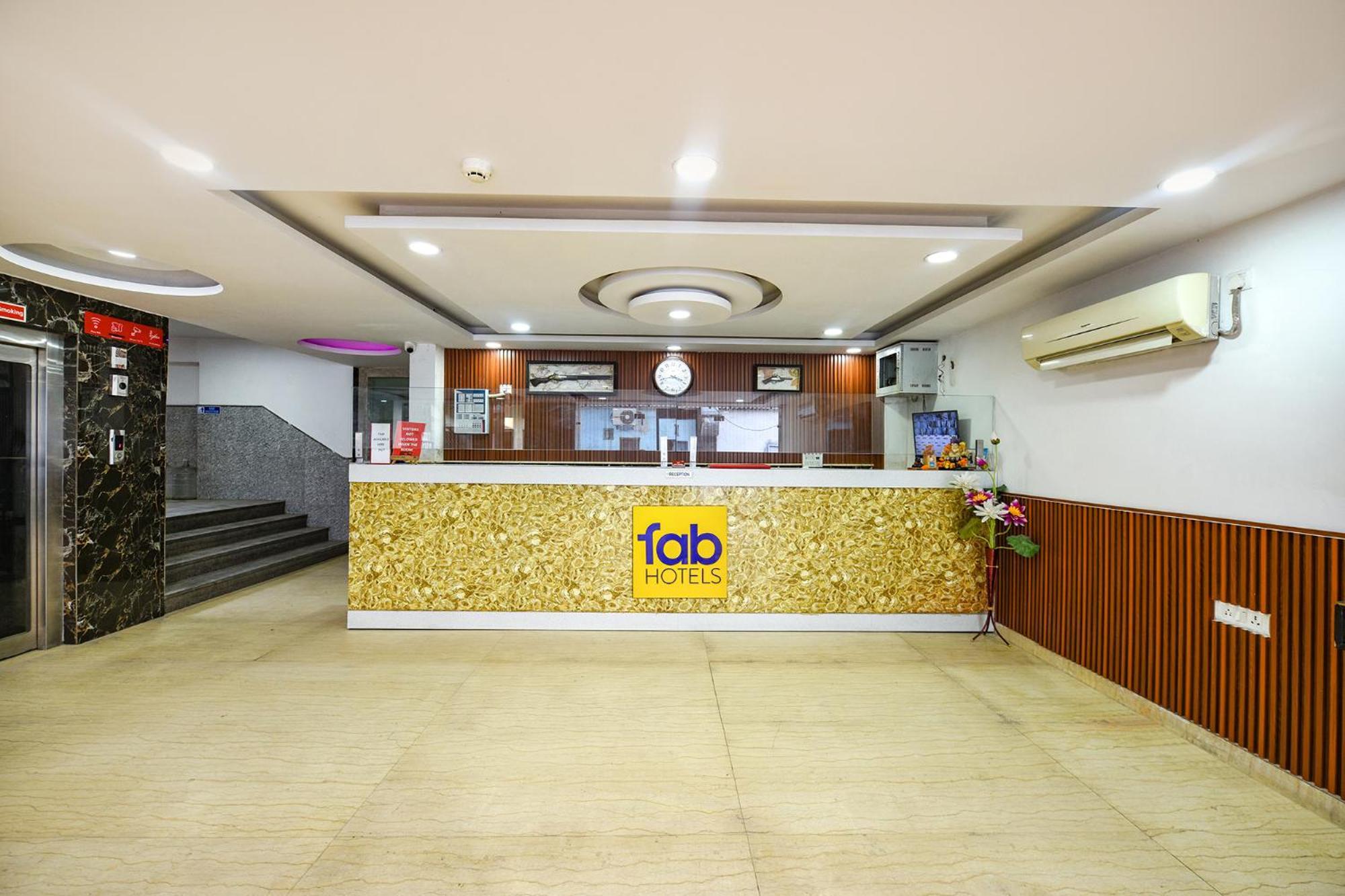 Fabhotel Belwood Near Igi Airport Nova Deli Exterior foto