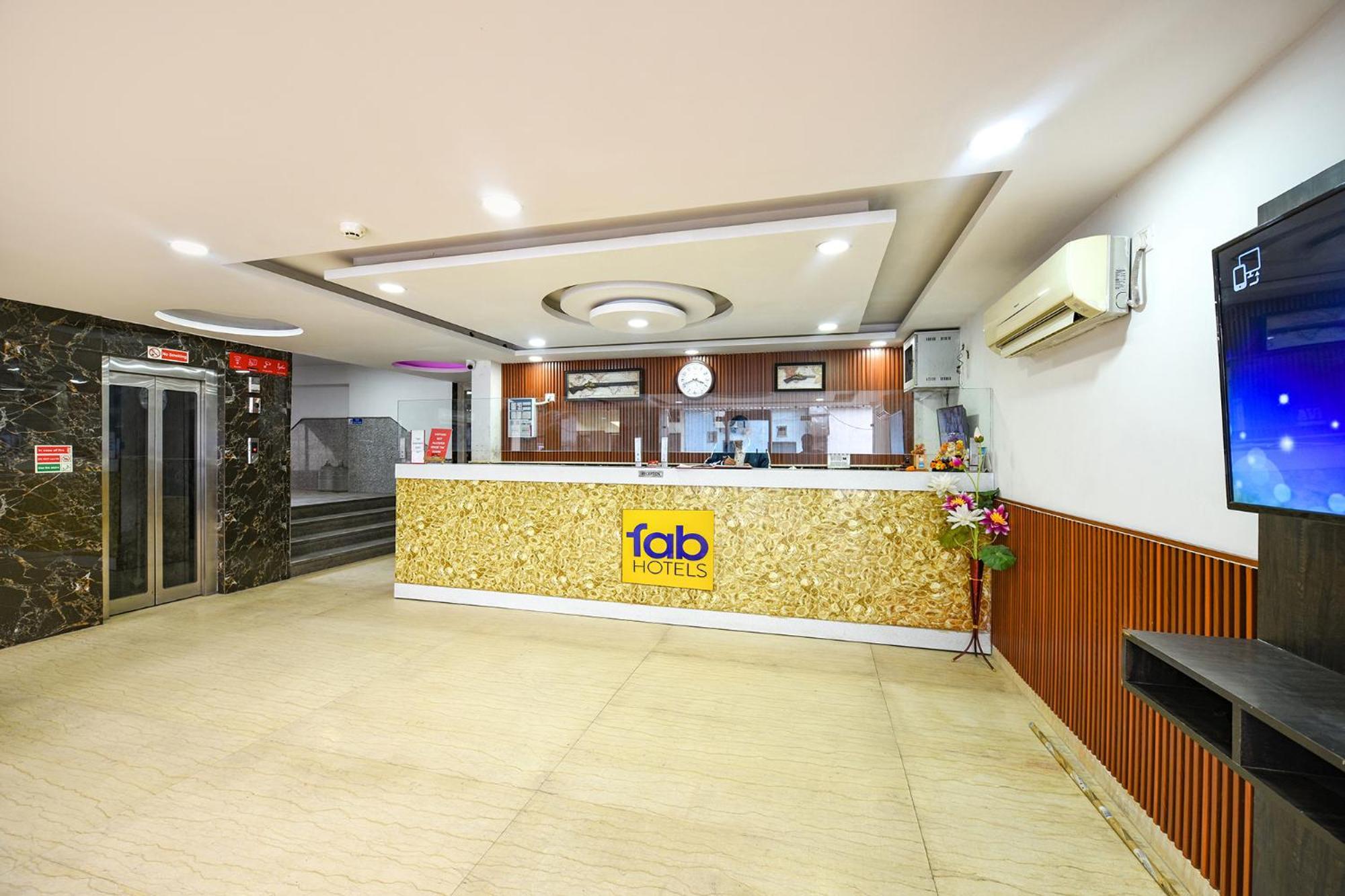 Fabhotel Belwood Near Igi Airport Nova Deli Exterior foto